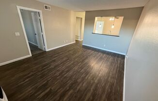 2 beds, 2 baths, $2,475, Unit 19