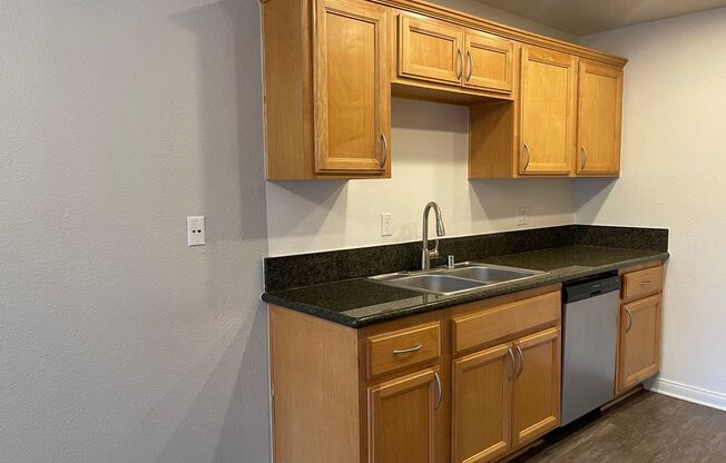 2 beds, 2 baths, 980 sqft, $3,020, Unit 815-06