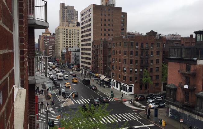 Studio, 1 bath, 460 sqft, $3,750