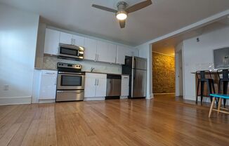 Large West Philly 3br/3ba Apartment w/ Hardwood Floors + Front Porch