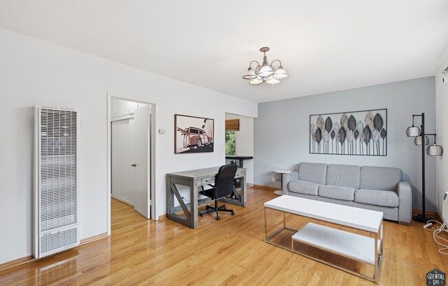 3743 MCLAUGHLIN AVE