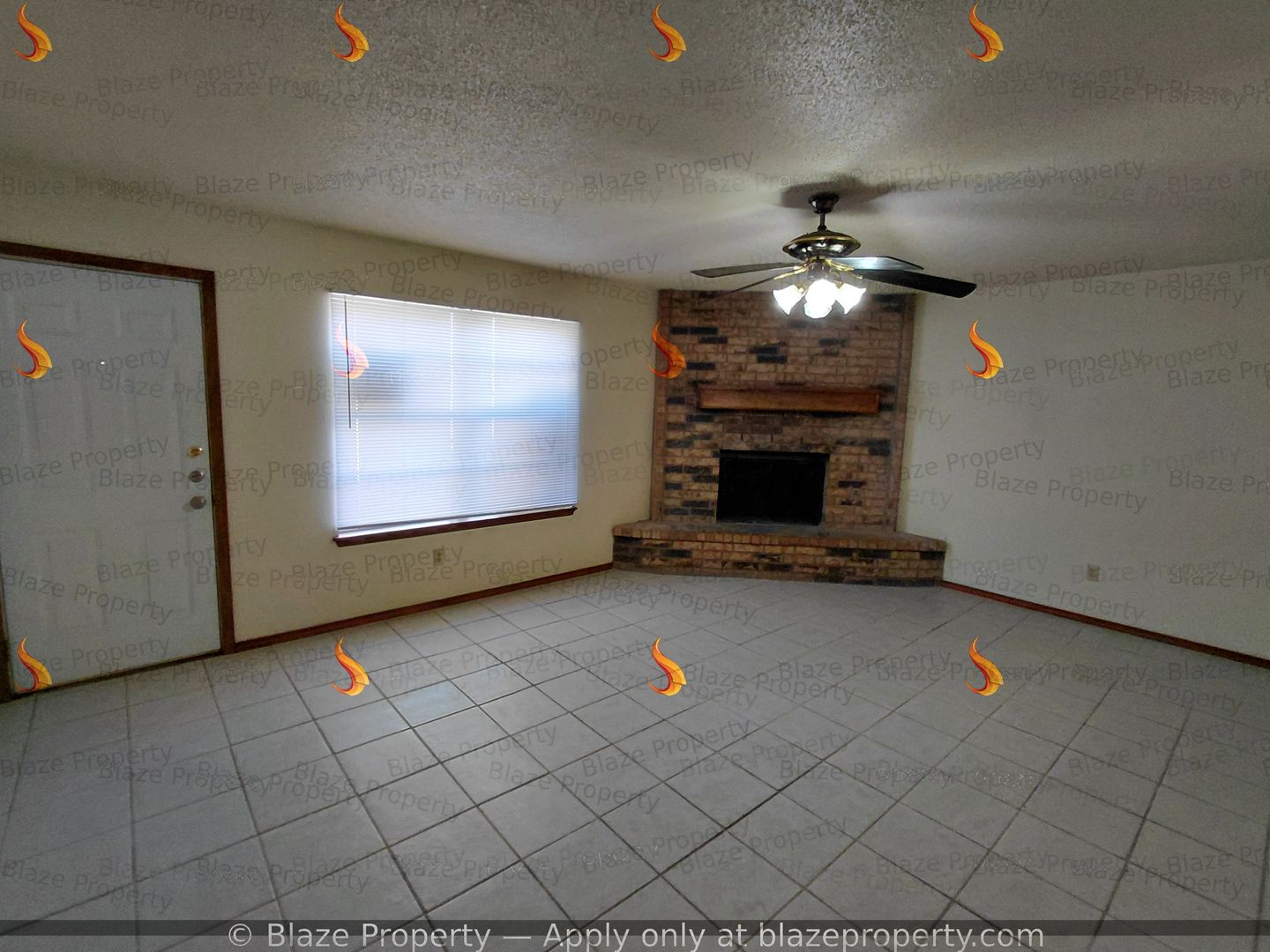 3 Bed 2 Bath Home with a Garage For Rent