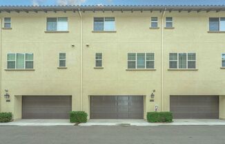 2 beds, 2.5 baths, $3,200