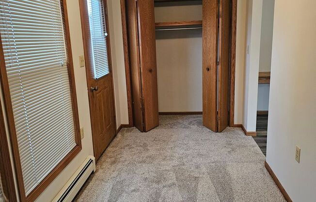 1 bed, 1 bath, $995