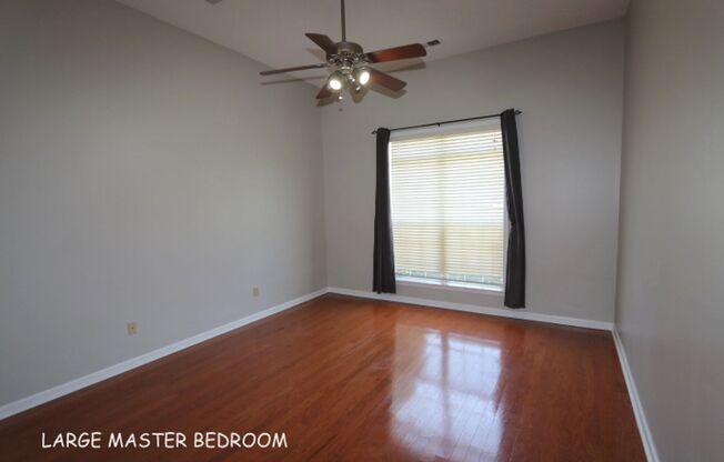 3 beds, 2.5 baths, $1,795