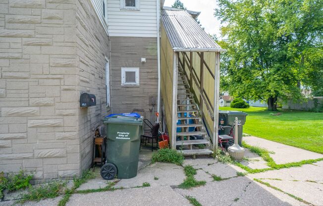 1111 Oviatt St, Kaukauna
