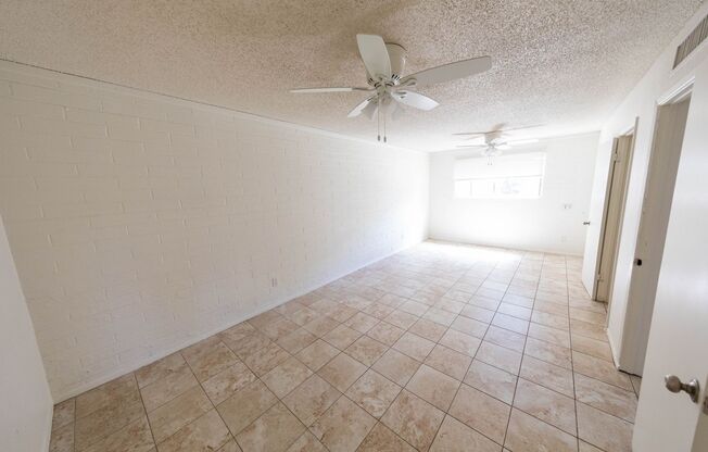 5 beds, 2 baths, $3,495
