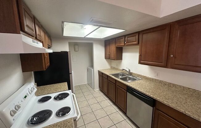 Spacious 3BR/2BA Apartment | In-Unit Washer & Dryer | Private Patio | First month only $150.00!!