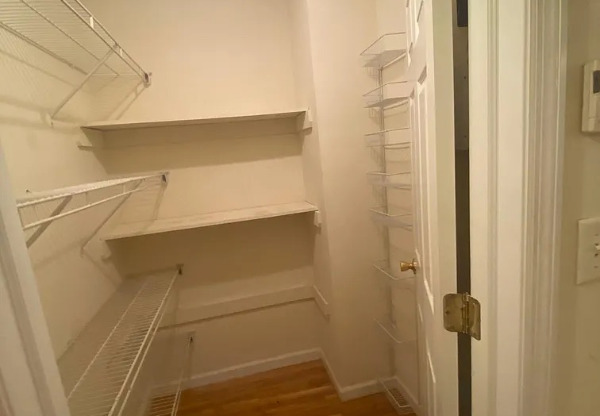 275 RIDGEWOOD AVE