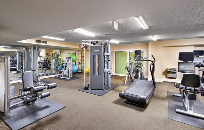 Cardio & Weight Equipment in Our Fitness Center