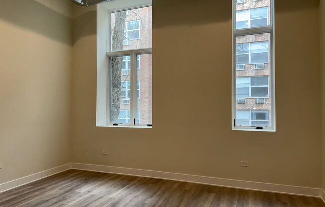 1 bed, 1.5 baths, 689 sqft, $3,395, Unit 204
