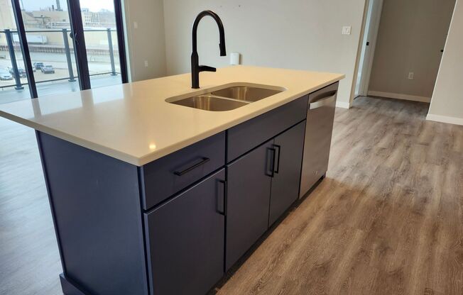 2 beds, 2 baths, 1,028 sqft, $1,700, Unit 312