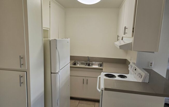 1 bed, 1 bath, $2,250, Unit 07