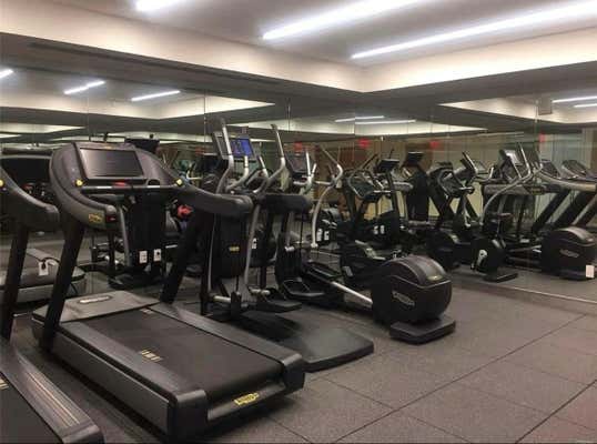 1 bed, 1 bath, 835 sqft, $3,300, Unit 4D