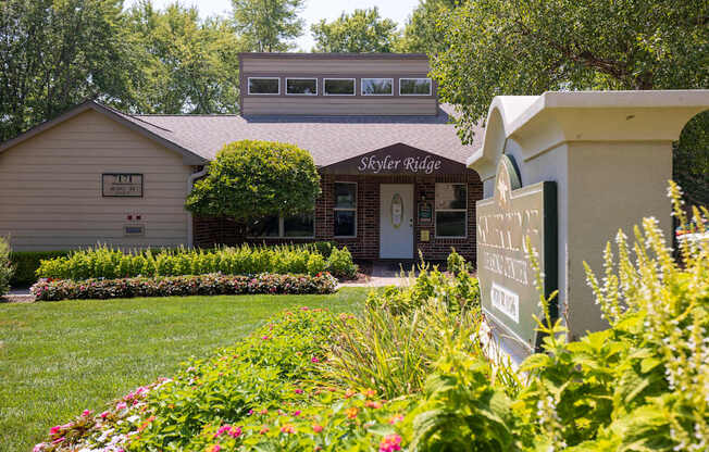 SKYLER RIDGE APARTMENTS