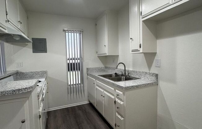 1 bed, 1 bath, 665 sqft, $2,125, Unit 107