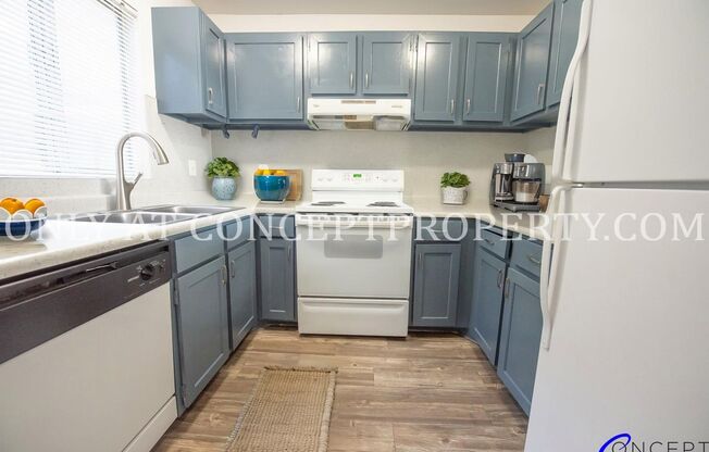 2 beds, 1 bath, 970 sqft, $1,299, Unit 15 PR