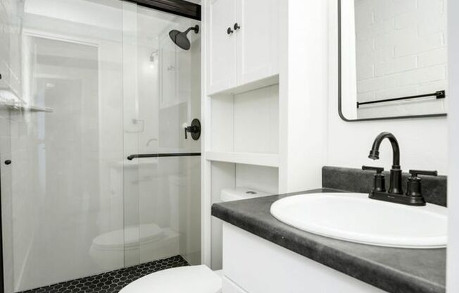 Stunningly Renovated, Fully Furnished Home