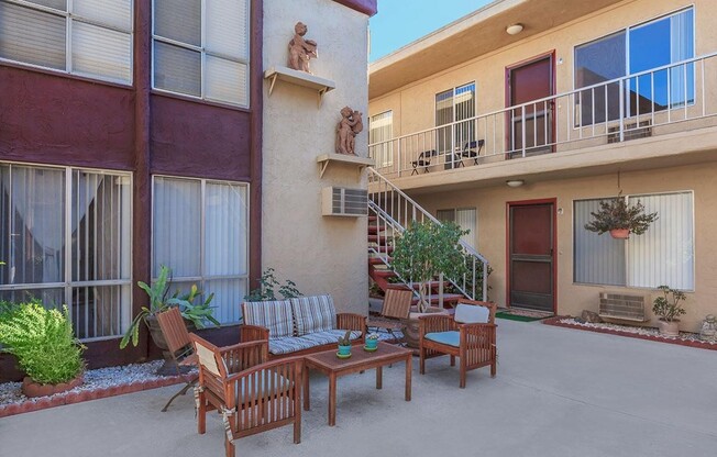 Arizona Towers Apartments