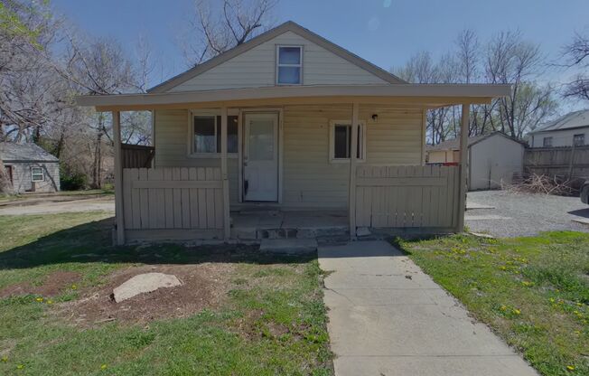 3132 S Davidson