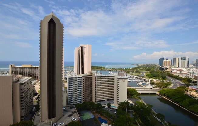 2 beds, 2 baths, $5,000, Unit # 2405
