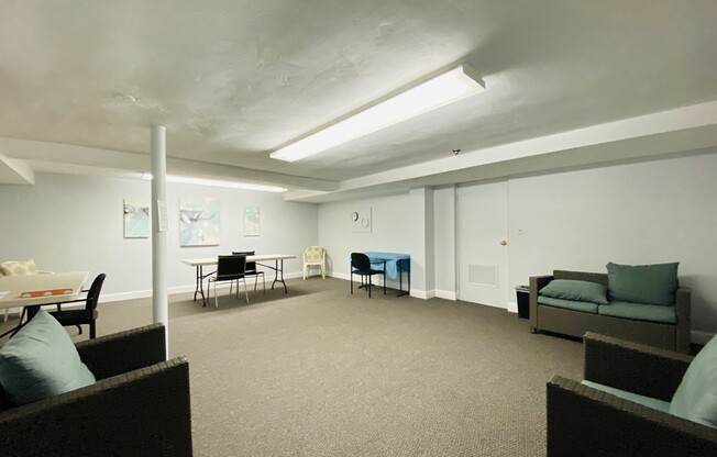 2 beds, 2 baths, 986 sqft, $3,800, Unit 209