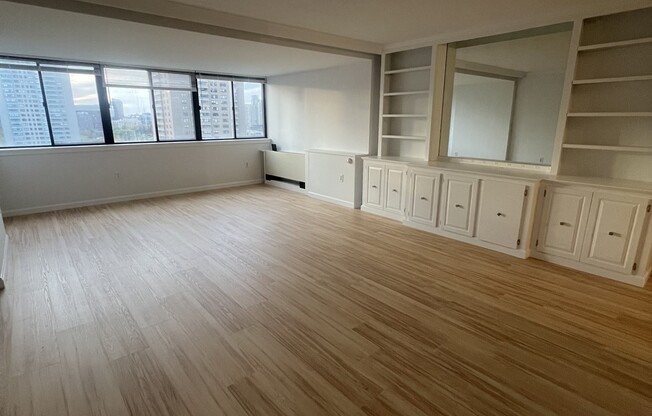 1 bed, 1 bath, 830 sqft, $3,100, Unit 10C