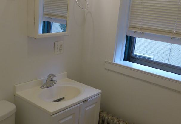 1 bed, 1 bath, 575 sqft, $1,450, Unit 309