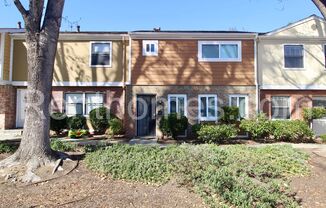 3 beds, 2.5 baths, $2,850