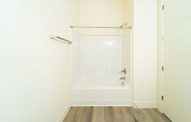 1 bed, 1 bath, 584 sqft, $1,499, Unit 1103