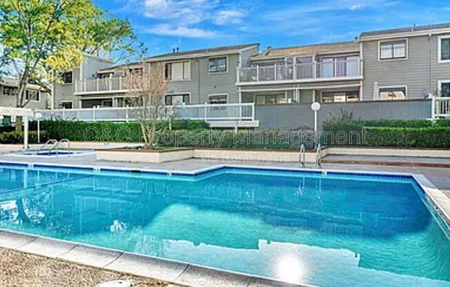 37050 MEADOWBROOK CMN