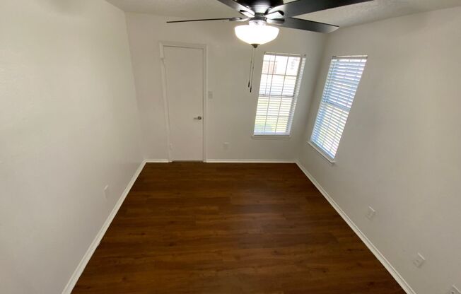 2 beds, 2 baths, 989 sqft, $1,715, Unit 11610A