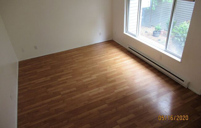 Updated 3 Bedroom Townhome 4 Mins from Multnomah Village