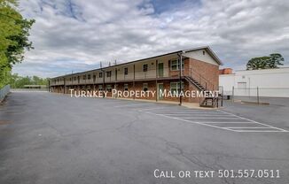 3415 TOWN AND COUNTRY