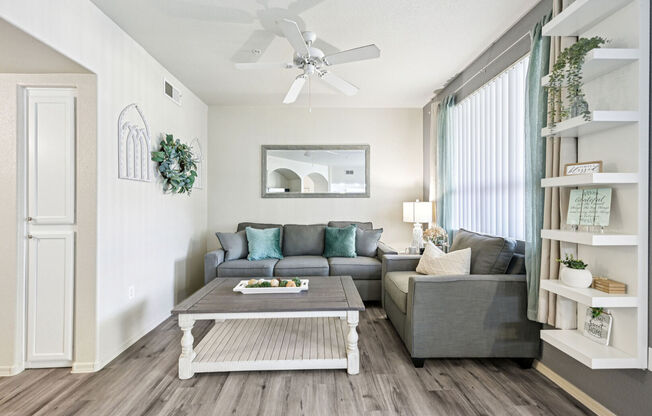 3 beds, 2 baths, 1,152 sqft, $1,669