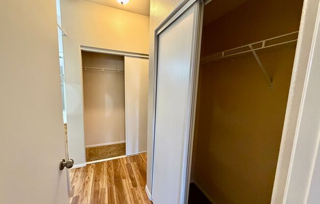 2 beds, 2 baths, $1,300, Unit # 2024