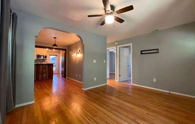 Charming Kenton Bungalow with Large Fenced Yard, Central A/C, Washer/Dryer