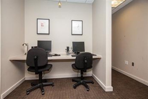 2 beds, 2 baths, 1,060 sqft, $5,100, Unit 1824