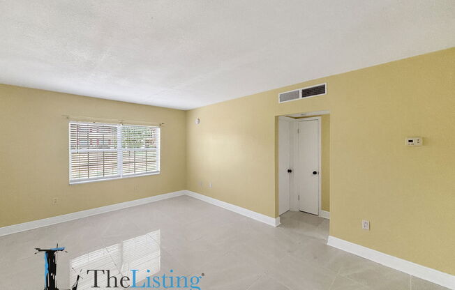 5505 HERNANDES DRIVE