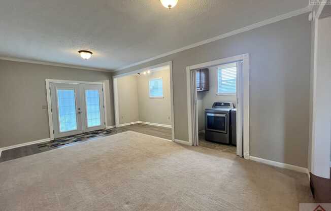 8501 MAPLEWOOD TRL