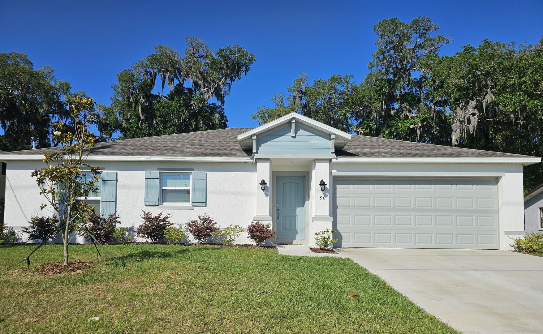 ***STUNNING 3/2 HOME IN PALM COAST