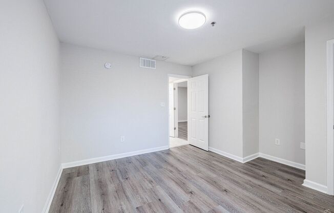 2 beds, 2 baths, 933 sqft, $1,685, Unit C-133