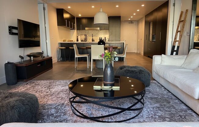 2 beds, 3 baths, 1,720 sqft, $8,500, Unit 6G