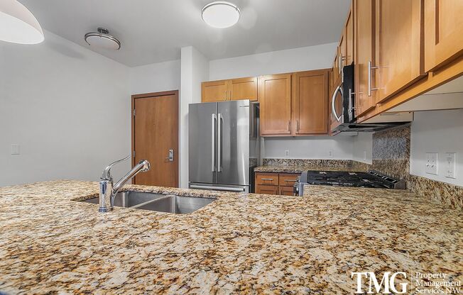 1 bed, 1 bath, $1,895, Unit # 233