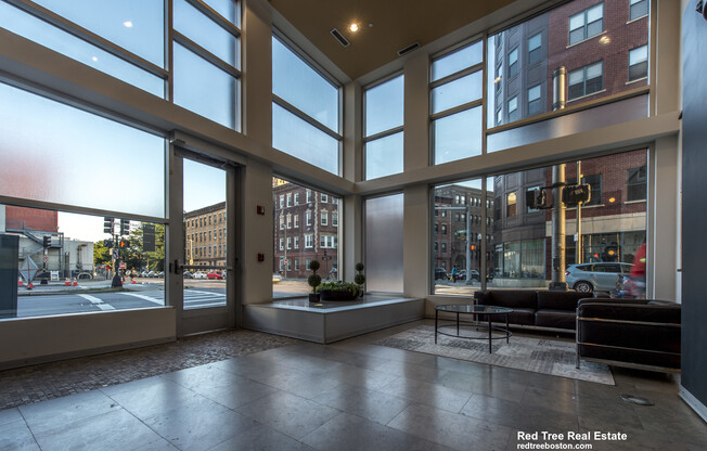 160 East Berkeley St. #519