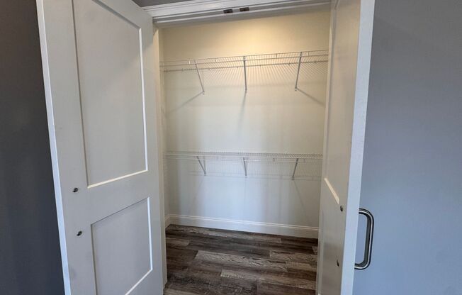 2 beds, 1 bath, 771 sqft, $2,750, Unit 204