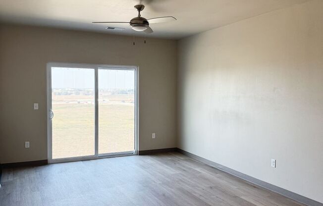 2 beds, 2 baths, 1,159 sqft, $1,785, Unit 317