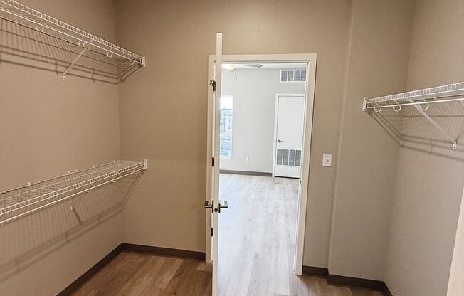 3 beds, 2 baths, 1,478 sqft, $1,935, Unit 216