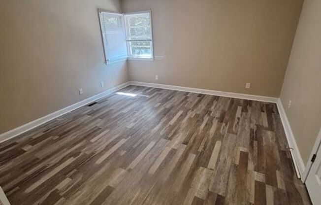 1861 Broadell Drive, Fayetteville, NC 28301