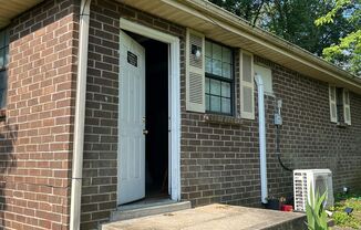 2 Bedroom/1 Bath Duplex at 423 Cedar Valley Dr. Convenient to Nolensville Pike, shops and restaurants